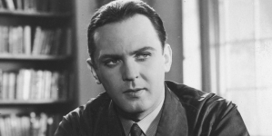 Aleksander Żabczyński jako Zygmunt Szczerbic w filmie "Dzieje grzechu" w 1933 roku.
