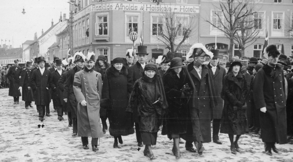  Uroczystości pogrzebowe królowej Danii Luizy (panującej w latach 1906-1912), Dania marzec 1926 roku.  