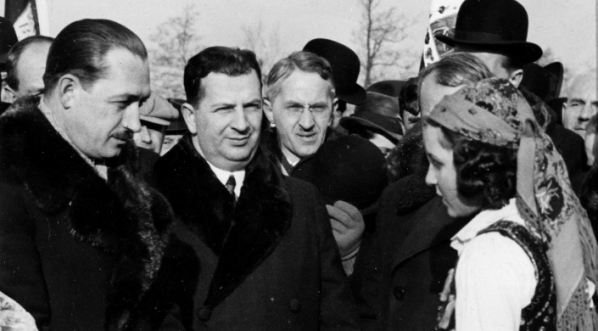 Wizyta wiceministra komunikacji Juliana Piaseckiego w kopalni soli w Wieliczce w styczniu 1937 r. (2)  