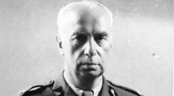  Sosnkowski Kazimierz - generał, Naczelny Wódz. (fot. Czesław Datka, 1941 - 1945 r.)  