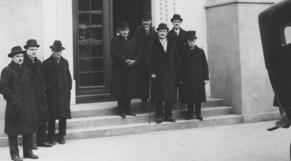  Wizyta ministra skarbu Jerzego Zdziechowskiego w Izbie Skarbowej w Krakowie w 1926 roku.  