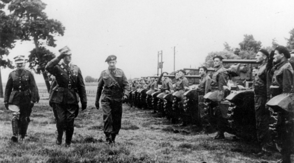  Wizyta gen. Władysława Sikorskiego w 1 Dywizji Pancernej. (1942 - 1943 r.)  