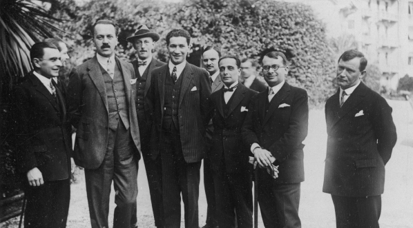  Polska delegacja na konferencję w Locarno w październiku 1925 roku.  