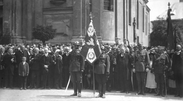  Poświęcenie sztandaru 12 Pułku Piechoty w Wadowicach w 1924 r.  