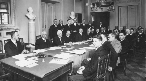  Zjazd Narodowych Komisji Współpracy Intelektualnej Krajów Europy Wschodniej w Warszawie w czerwcu 1926 roku.  