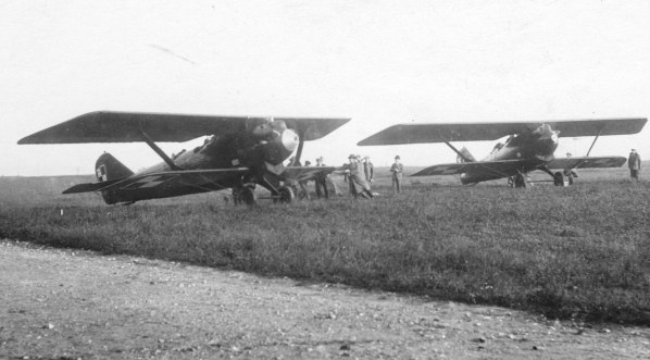  Wizyta polskich lotników wojskowych w Hiszpanii w lipcu 1925 roku.  